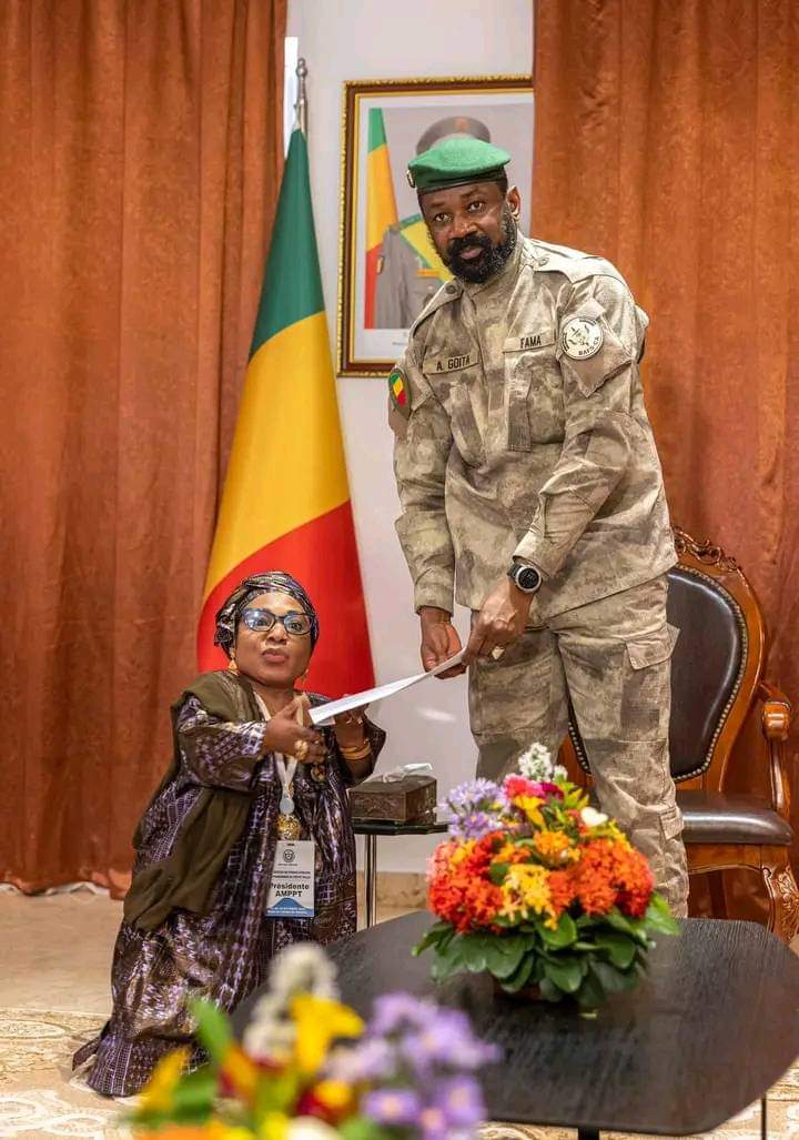 DisabilityNewsGH.COM-Mali President Pledges Support for Inclusion of Little People